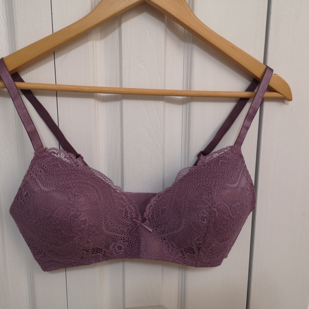 La Vie en Rose 36C Mauve Lace T‑Shirt Bra